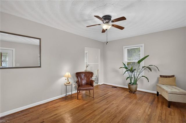 2115 Columbus AVE, Portsmouth, VA 23704