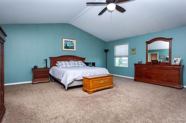 2110 Mayflower, Troy, MI 48085