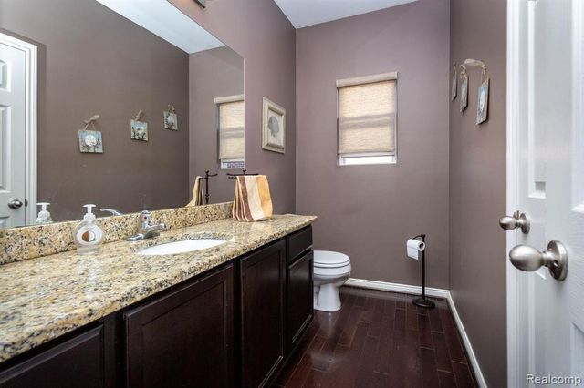 2110 Mayflower, Troy, MI 48085