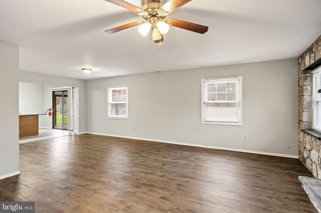 47 HOLSTONE LN, Willingboro, NJ 08046