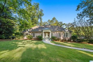 4217 KENNESAW DRIVE, Mountain Brook, AL 35213