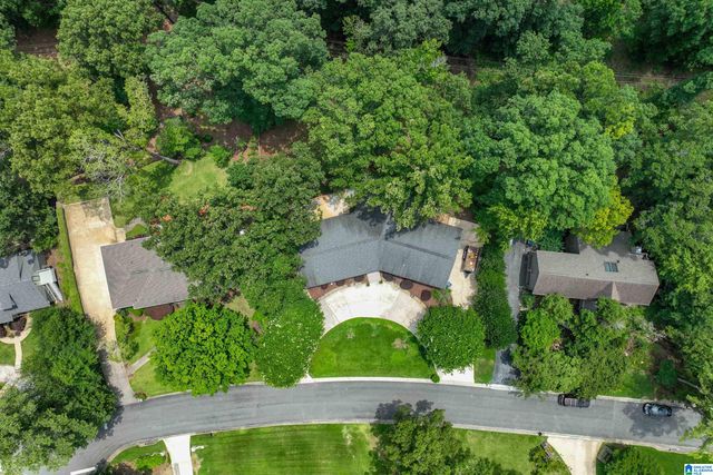 423 GOLF DRIVE, Hoover, AL 35226