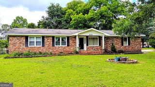 100 Redbud Circle, Warner Robins, GA 31093