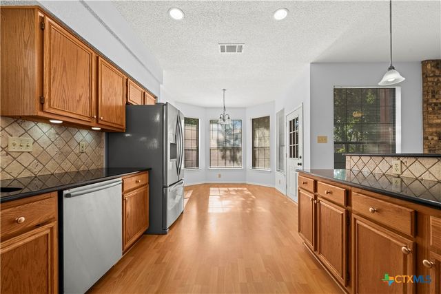 1203 Bobwhite Court, Round Rock, TX 78681