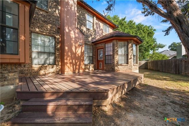 1203 Bobwhite Court, Round Rock, TX 78681