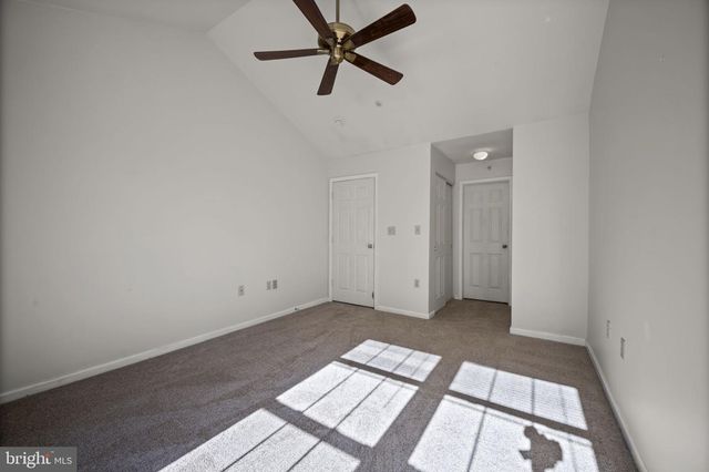 5901 MILLRACE CT NW #H302, Columbia, MD 21045