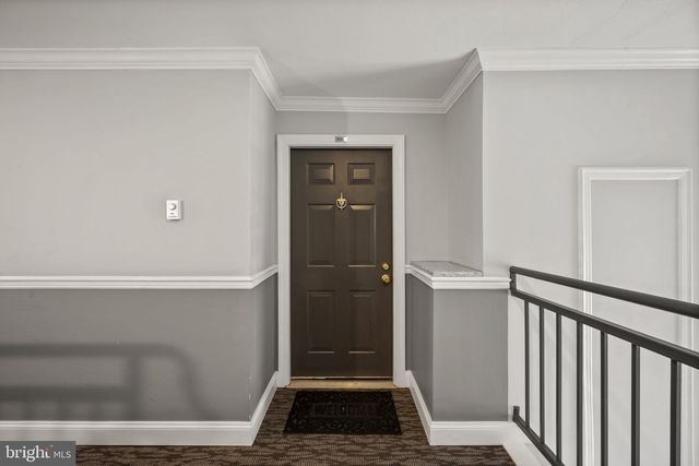 5901 MILLRACE CT NW #H302, Columbia, MD 21045