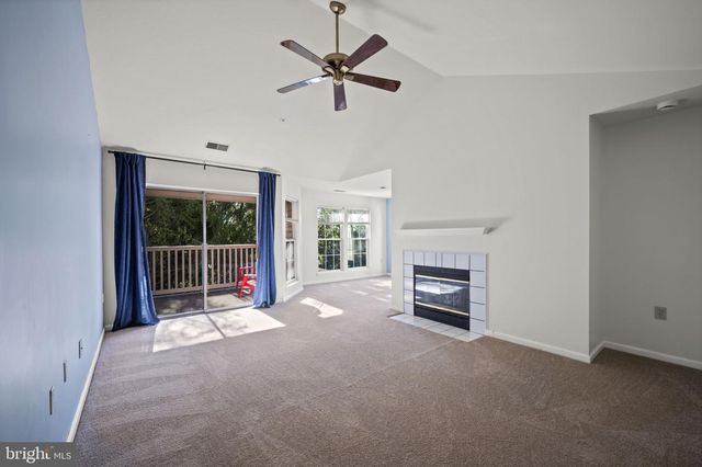 5901 MILLRACE CT NW #H302, Columbia, MD 21045