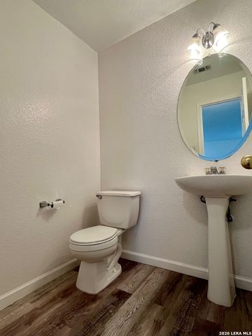 7115 Sun Valley Dr, San Antonio, TX 78227