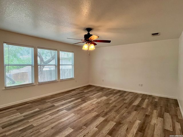 7115 Sun Valley Dr, San Antonio, TX 78227