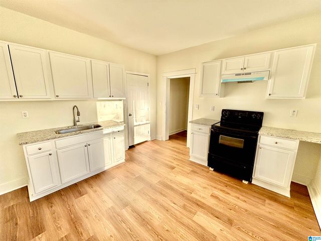 1753 LEE AVENUE SW, Birmingham, AL 35211