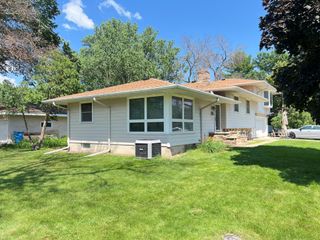 1615 Birch Lake Avenue, White Bear Lake, MN 55110