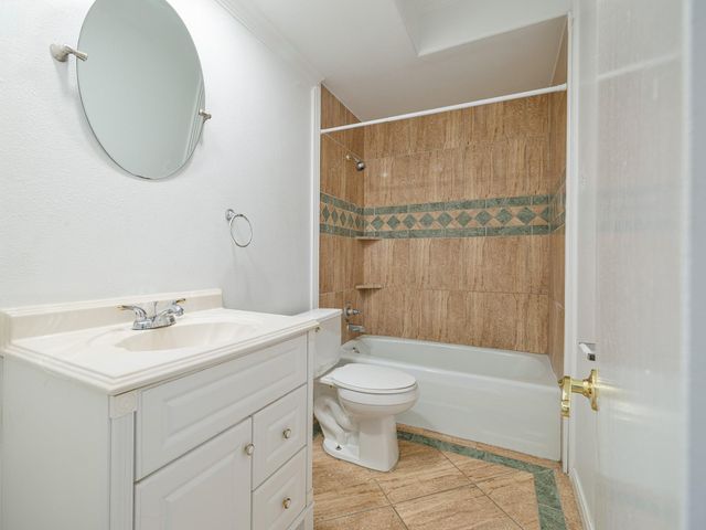 12660 Briar Patch Road, Houston, TX 77077