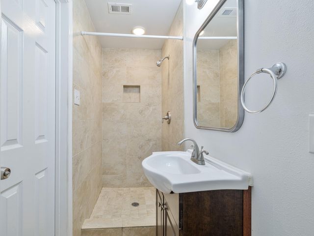 12660 Briar Patch Road, Houston, TX 77077