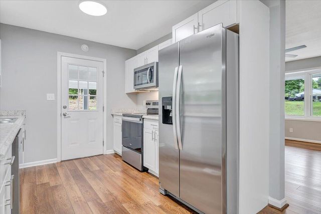4438 Stonewall RD, Roanoke, VA 24017