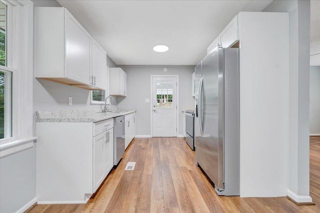 4438 Stonewall RD, Roanoke, VA 24017