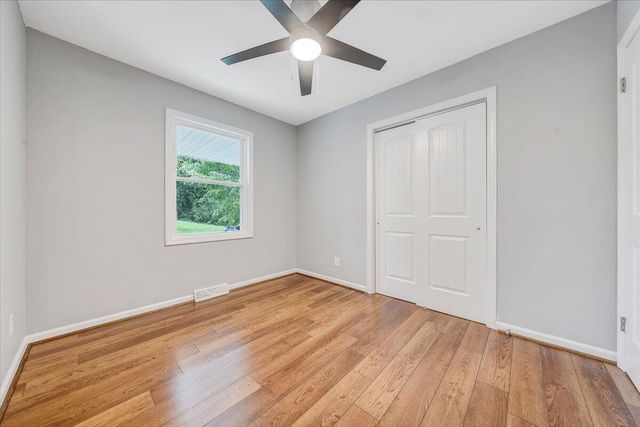 4438 Stonewall RD, Roanoke, VA 24017
