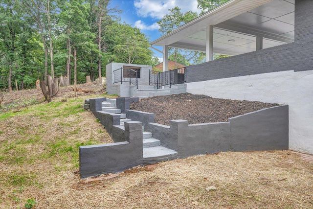 4438 Stonewall RD, Roanoke, VA 24017