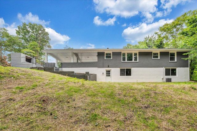 4438 Stonewall RD, Roanoke, VA 24017