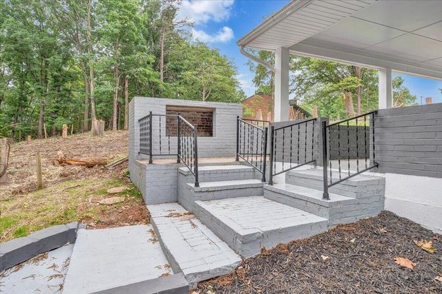 4438 Stonewall RD, Roanoke, VA 24017