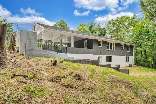 4438 Stonewall RD, Roanoke, VA 24017