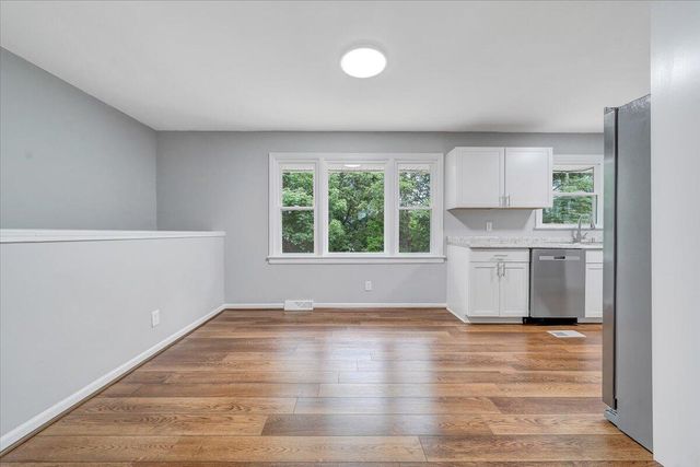 4438 Stonewall RD, Roanoke, VA 24017