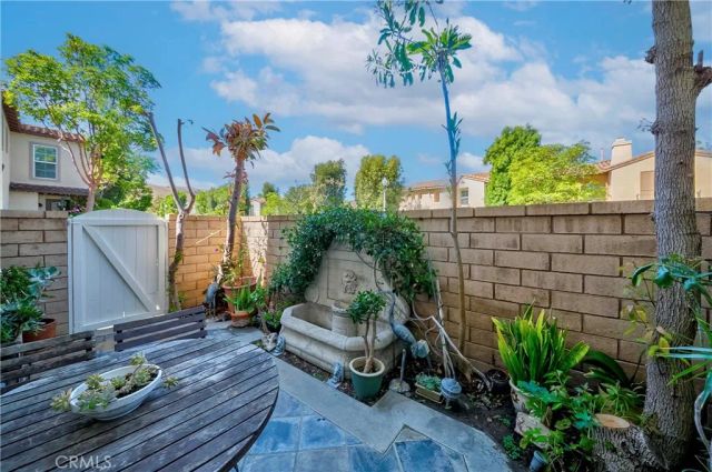 67 Canopy, Irvine, CA 92603