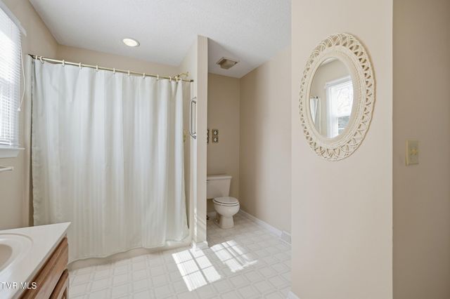 4105 Sioux Drive, Johnson City, TN 37604