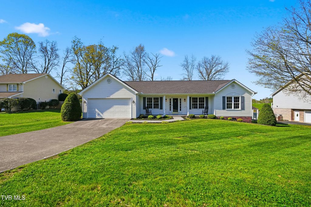 4105 Sioux Drive, Johnson City, TN 37604