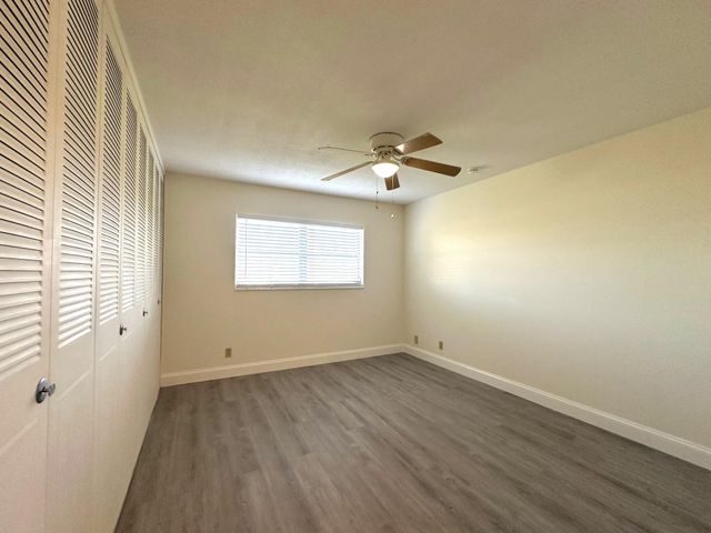 2966 E Ashley Dr Drive E C, West Palm Beach, FL 33415