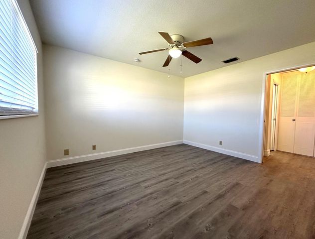 2966 E Ashley Dr Drive E C, West Palm Beach, FL 33415