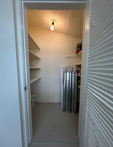 2966 E Ashley Dr Drive E C, West Palm Beach, FL 33415