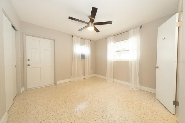 2000 1ST STREET SE, St Petersburg, FL 33705