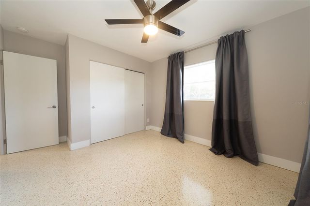 2000 1ST STREET SE, St Petersburg, FL 33705