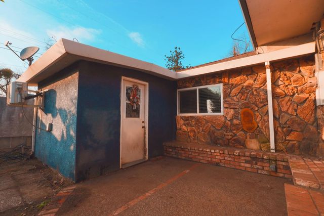 1611 Cameo Way, Modesto, CA 95350