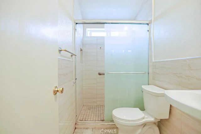 15141 Beach 25, Midway City, CA 92655