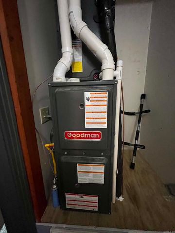 808 Dallas Ave, Mena, AR 71953