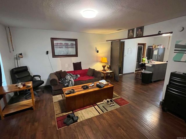 808 Dallas Ave, Mena, AR 71953