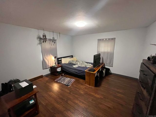 808 Dallas Ave, Mena, AR 71953