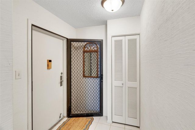 8764 MIDNIGHT PASS ROAD A201, Sarasota, FL 34242
