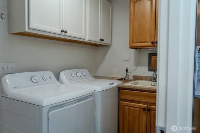 121 E Stavis Road, Shelton, WA 98584