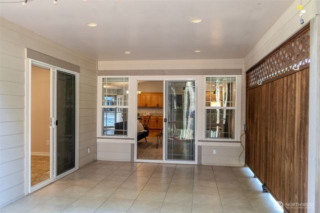 121 E Stavis Road, Shelton, WA 98584