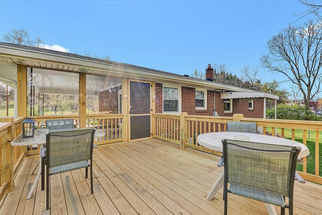 83 Orchard DR, Daleville, VA 24083