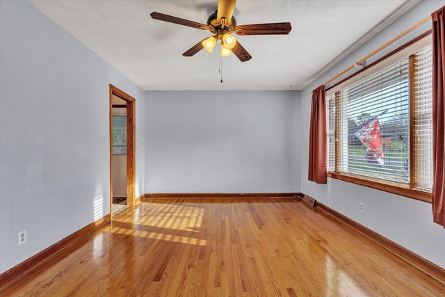 83 Orchard DR, Daleville, VA 24083