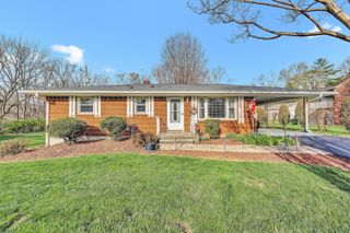 83 Orchard DR, Daleville, VA 24083