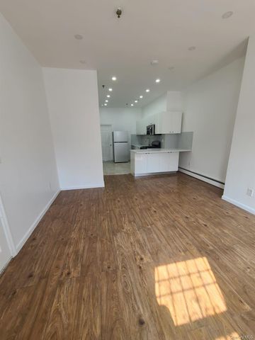 108 Bradford 1st Fl, Brooklyn, NY 11207