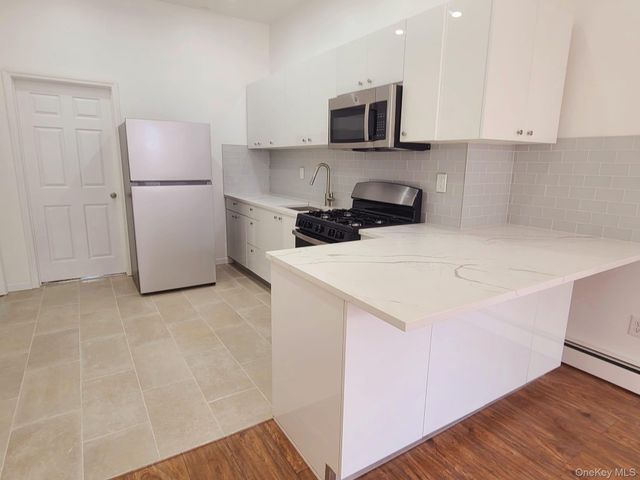 108 Bradford 1st Fl, Brooklyn, NY 11207