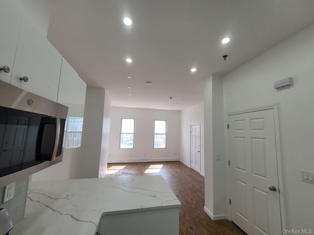 108 Bradford 1st Fl, Brooklyn, NY 11207