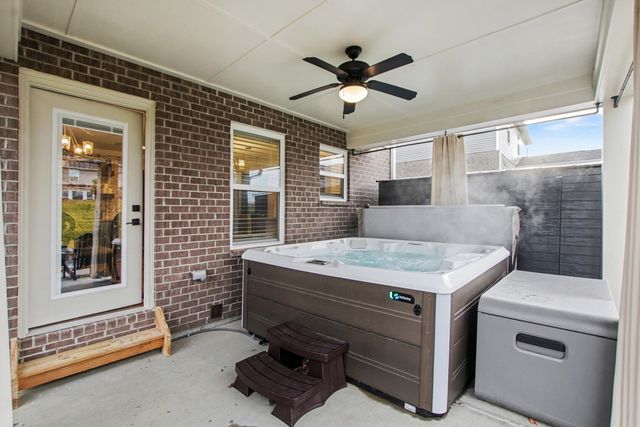 2443 Wernz Drive, Hebron, KY 41048