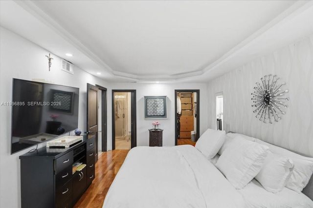 6133 SW 44th Ter, Miami, FL 33155